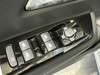 Opel Astra Sports Tourer GS 180 PHEV 1.6 110кВ