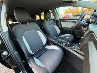 Toyota Avensis Touring Sports Facelift EU6 2.0 R4 D-4D TDI 105кВ