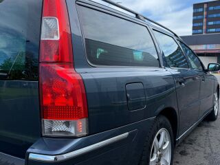 Volvo V70 SUMMUM 2.4 136кВ