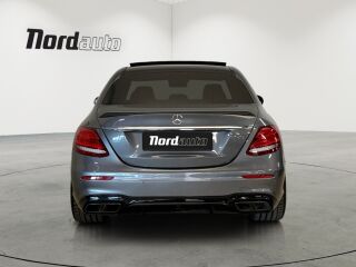 Mercedes-Benz E 63 AMG S 4.0 V8 BiTurbo 450кВ