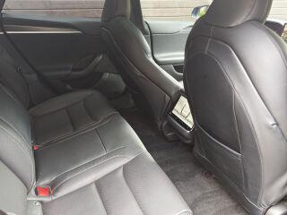 Tesla Model S Plaid 239kW