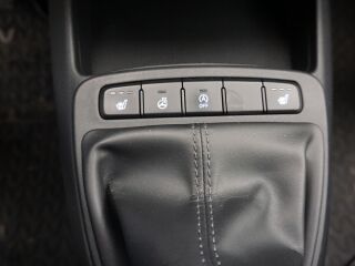 Hyundai i10 1.0 49kW
