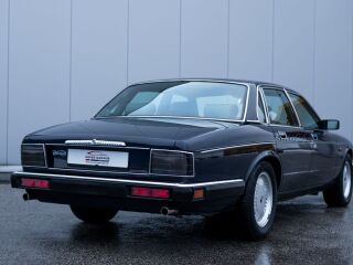 Jaguar XJ Daimler 4.0 166kW