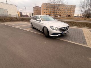 Mercedes-Benz E 200 1.6 118kW