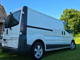 Opel Vivaro 1.9 R4 DTi 74кВ