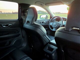 Volvo V60 Cross Country AWD Inscription B4 KERS 2.0 145kW