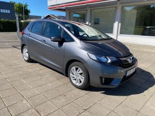 Honda Jazz 1.3 75кВ