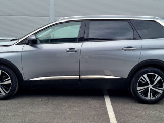 Peugeot 5008 ALLURE / 7k / 1.2 96kW