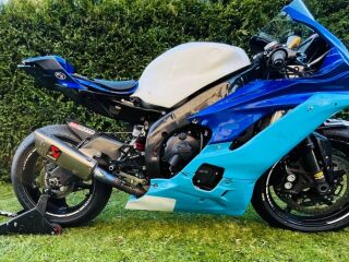 Yamaha YZF - R 6