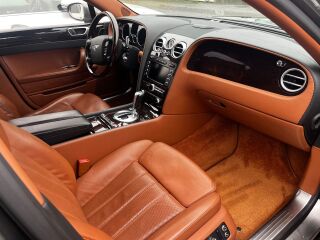 Bentley Continental Flying Spur 6.0 412kW