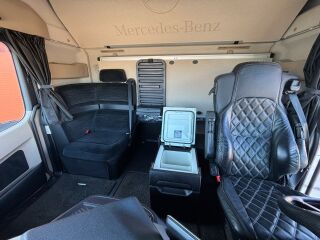Mercedes-Benz Actros 3658 8x4*4 425kW