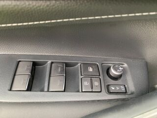 Toyota Corolla HB Active Plus e-CVT 1.8 VVT-i Hybrid Electric Vehicle 37kW+ 72kW