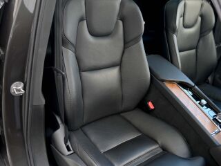 Volvo XC90 AWD H&K INSCRIPTION INTELLI SAFE XENIUM PRO 2.0 T8 Plug-in LONG RANGE 335kW