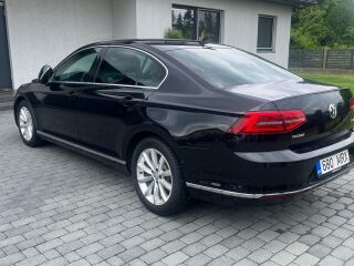 Volkswagen Passat Highline 1.6 88кВ
