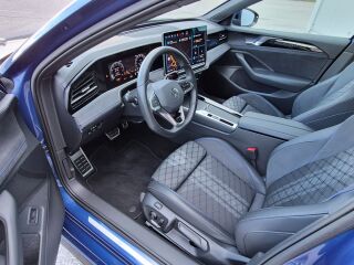Volkswagen Passat 4-MOTION R-Line 2.0 TFSI 195кВ