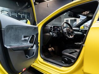 Mercedes-Benz A 180 AMG Line 1.3 100кВ