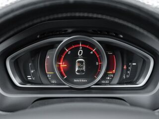 Volvo V40 R-Design 2.0 110kW