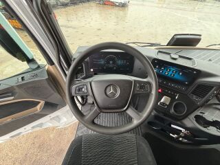 Mercedes-Benz Actros 2546 6x2/4 335kW