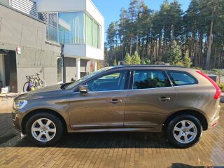 Volvo XC60 D4 SUMMUM 2.0 100kW