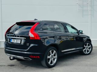 Volvo XC60 SUMMUM AWD   + 2.4 158kW