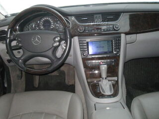 Mercedes-Benz CLS 320 CDI 3.0 V6 165kW