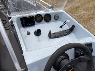 Buster XXL 115HP