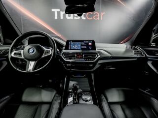 BMW X3 M-Paket X-Drive 2.0 135kW