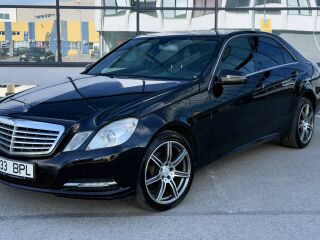 Mercedes-Benz E 220 2.1 125kW