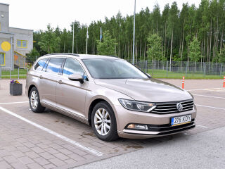 Volkswagen Passat 2.0 110kW