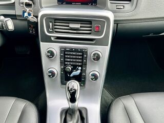 Volvo V60 Facelift Summum 2.0 D2 88kW