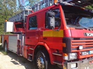 Scania 113 Korvtõstuk 11.0