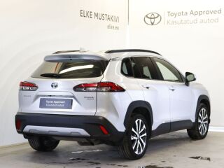 Toyota Corolla Cross Luxury 112kW