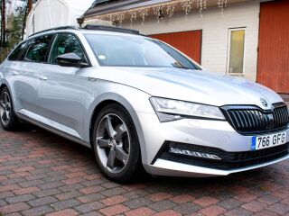 Skoda Superb Sportline Combi Facelift 2.0 110kW