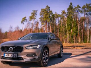 Volvo V90 Cross Country B5KERS 2.0 B5 184кВ