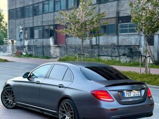 Mercedes-Benz E 200 2.0 110kW