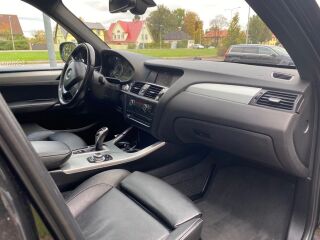 BMW X3 3.5 F25 M pakett 230kW