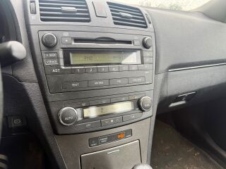 Toyota Avensis Linea Sol 1.8 108kW