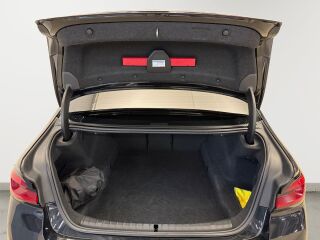 BMW 520 d xDrive M Sportpakett LCI 2.0 140кВ