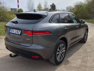 Jaguar F-Pace R-SPORT AWD 2.0 132kW