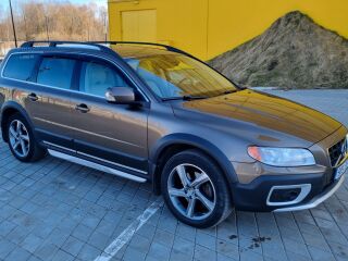 Volvo XC70 D5 SUMMUM 2.4 158kW