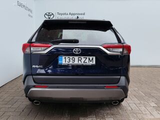 Toyota RAV4 Luxury Comfort Pack 129кВ