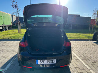 SEAT Leon 1.8 118кВ