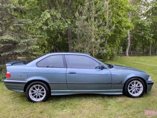 BMW 320 2.0 R6 110kW