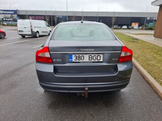 Volvo S80 D5 Summum ATM 2.4 D5 120kW