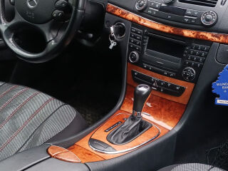 Mercedes-Benz E 220 2.1 125kW