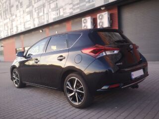 Toyota Auris 1.8 100kW