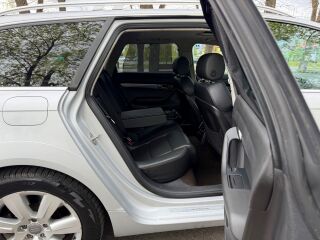 Audi A6 allroad Quattro Executive 3.0 TDi V6 176kW