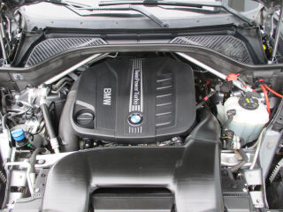 BMW X5 M-pakett 3.0 230kW