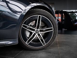 Mercedes-Benz E 300 de 4Matic AMG Line Night Package 2.0 145кВ