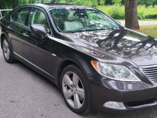 Lexus LS 460 President 4.6 V8 280kW